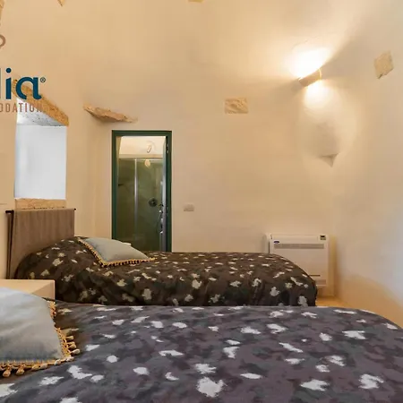 Trulli Pietra Rossa By Apulia *